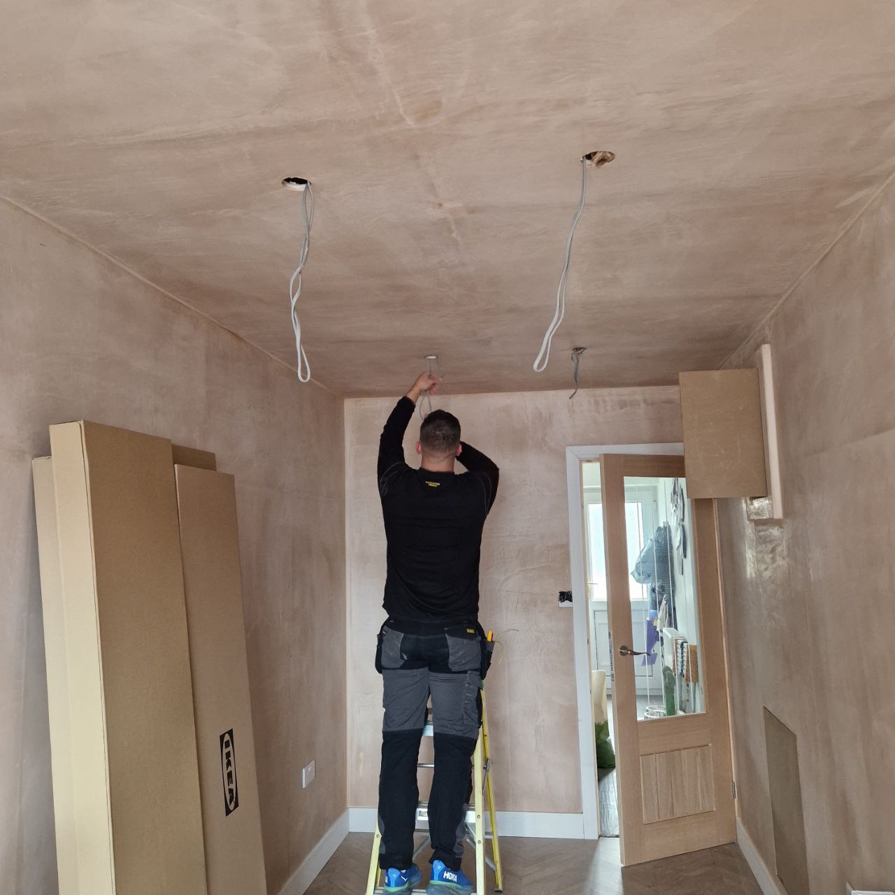 Small electrical repair with testing complete